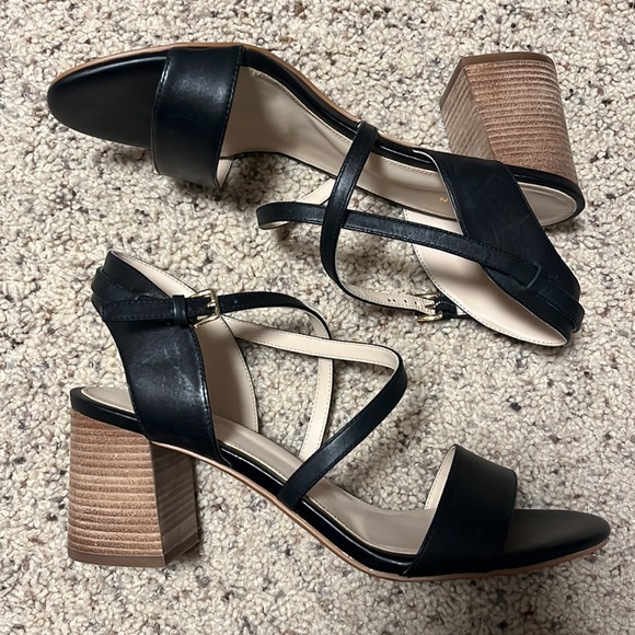 Cole Haan Black Strappy Block Heeled Sandals 8 - Picture 9 of 11